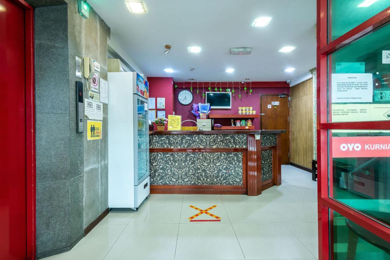 Oyo 89997 Kurnia Hotel Тавау Экстерьер фото